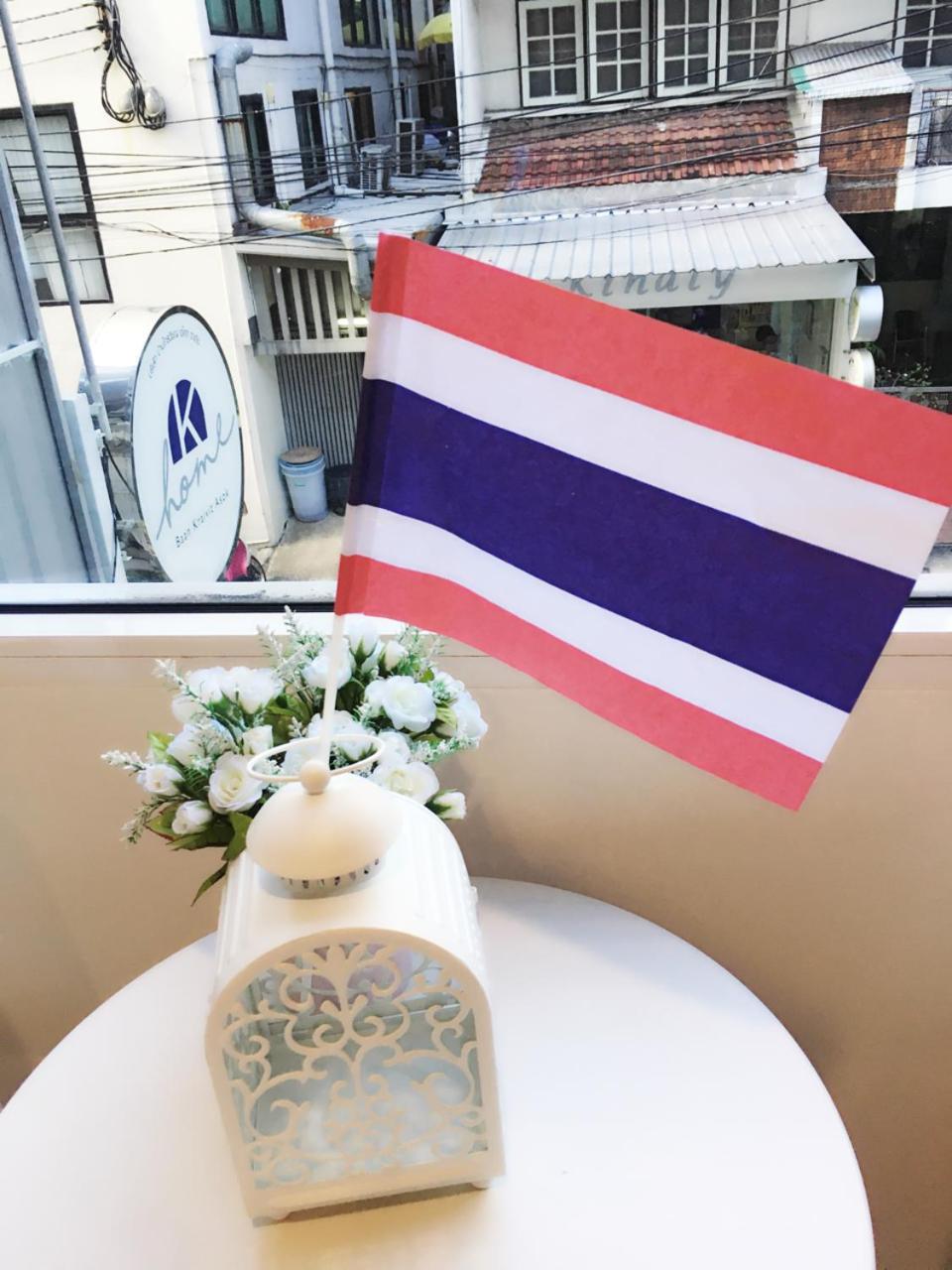 K Home Asok Bangkok Extérieur photo